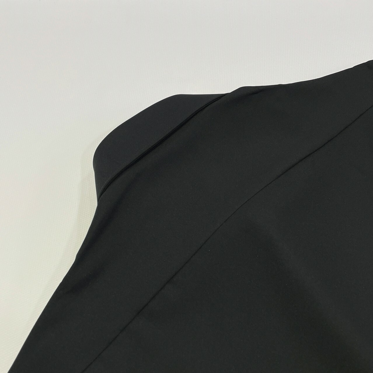 素色彈性黑襯衫8