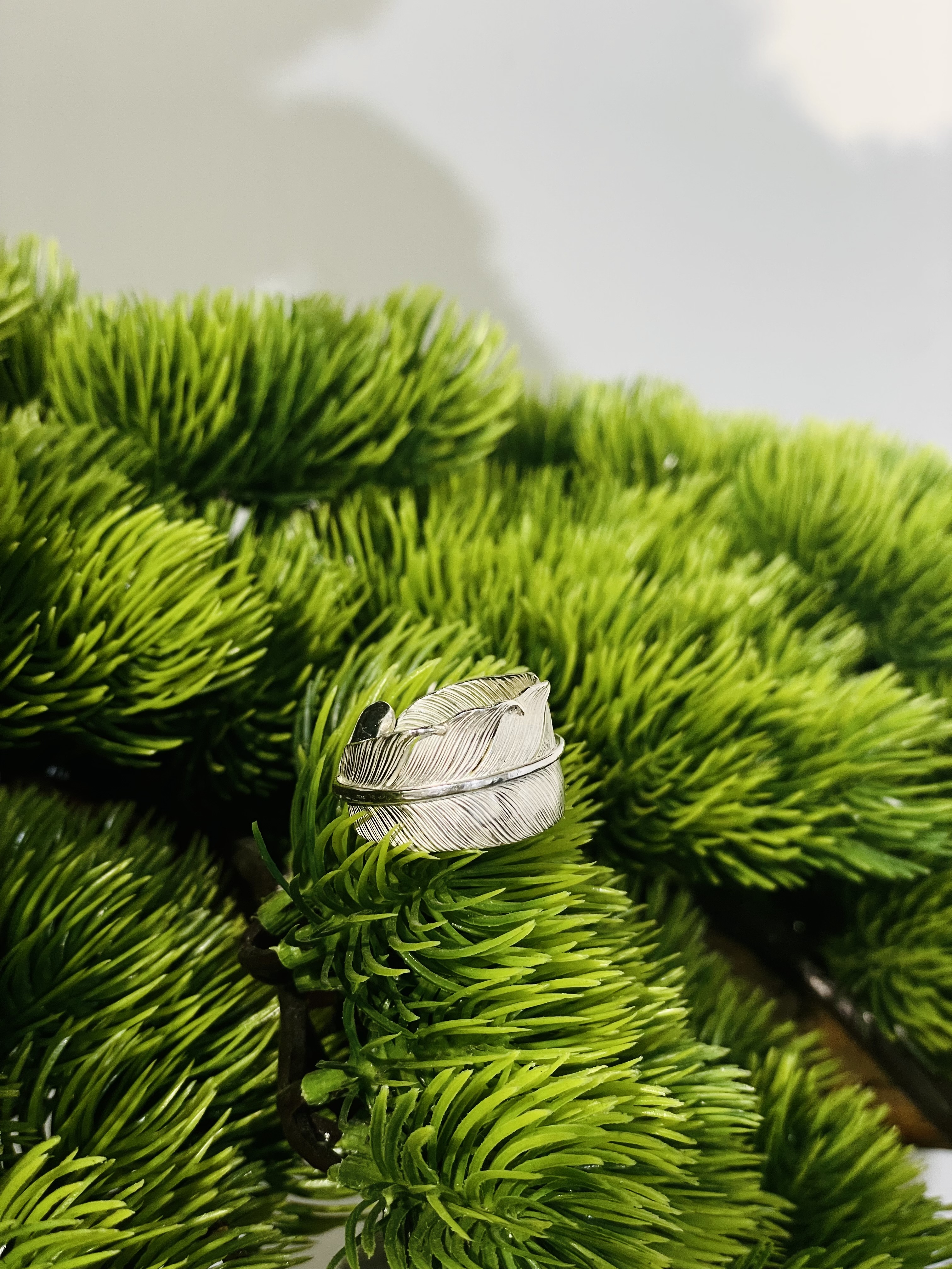 Sliver Feather Ring L