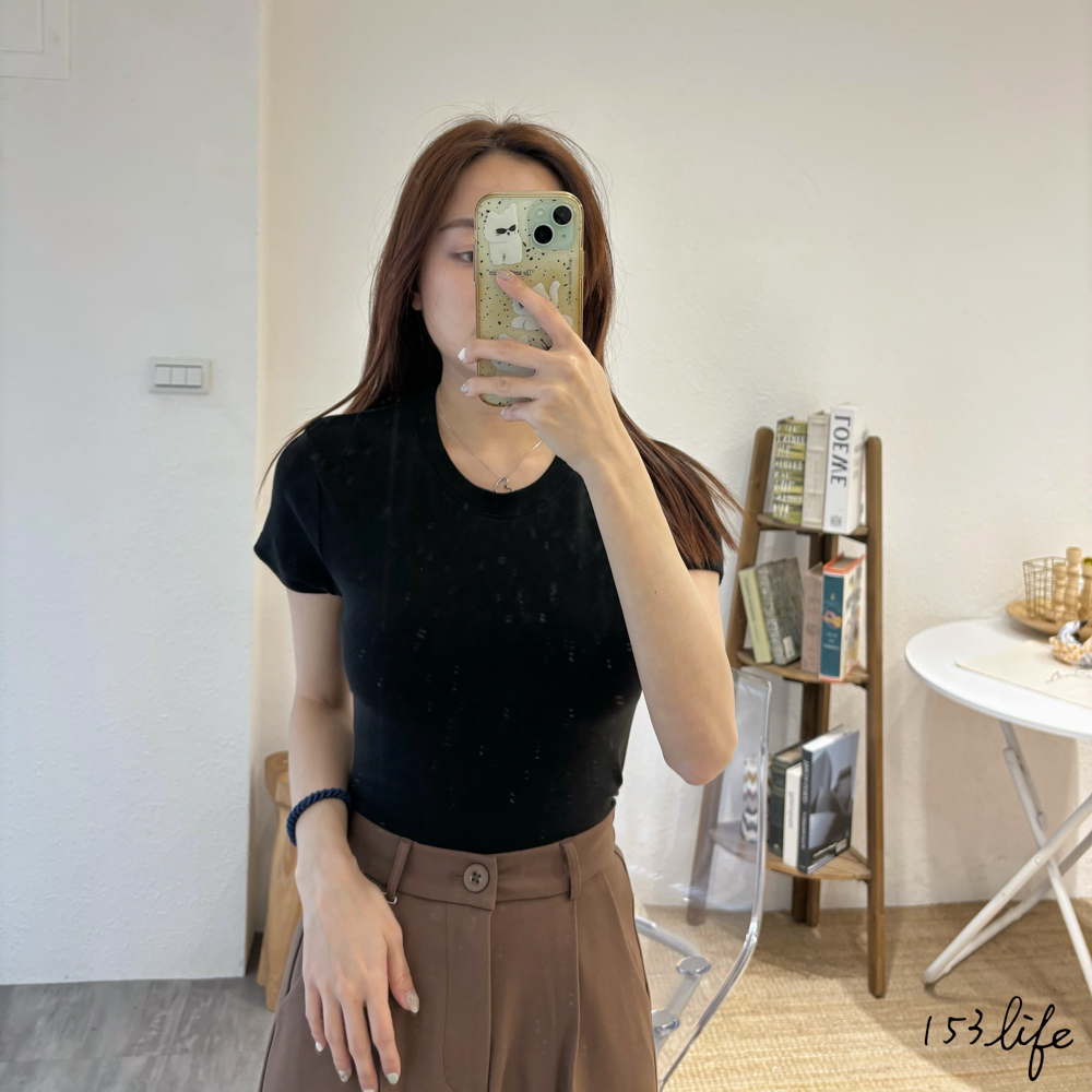 |現貨|基本百搭合身素面彈性短T(5色)