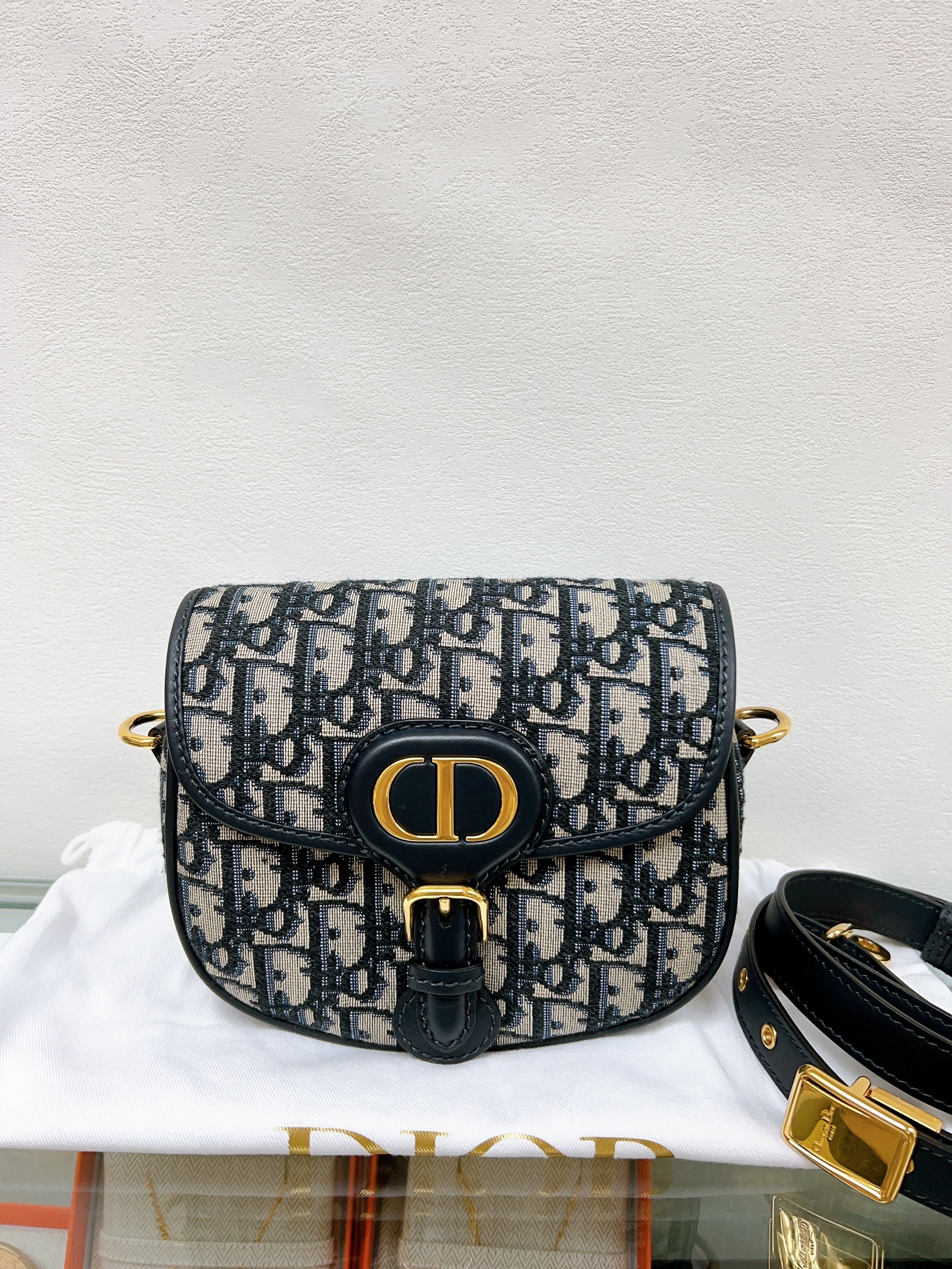 Dior bobby small (blue oblique)