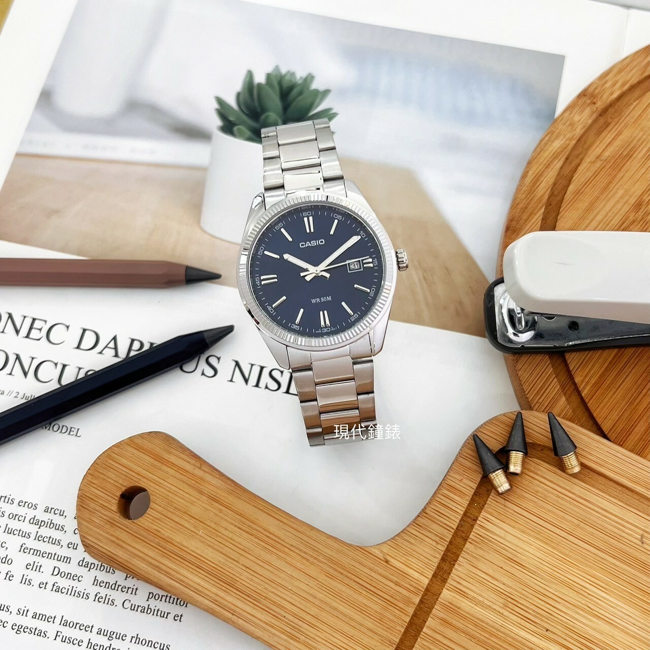 【CASIO 卡西歐】 潮流鮮豔色彩不鏽鋼腕錶MTP-1302PD-2A 38.5mm 現代鐘錶