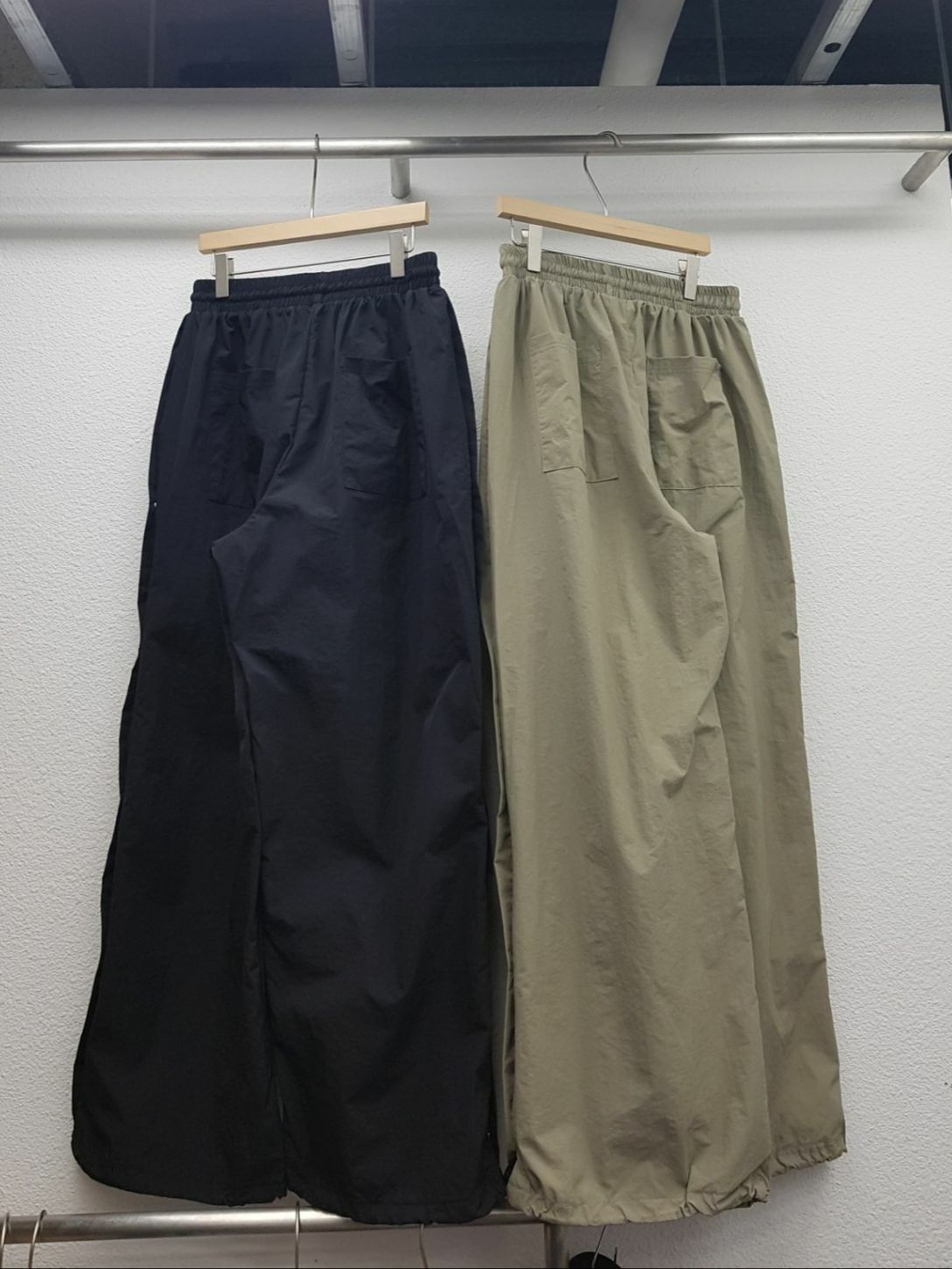 淨色扣鈕可束腳鬆身褲 GAME-012P