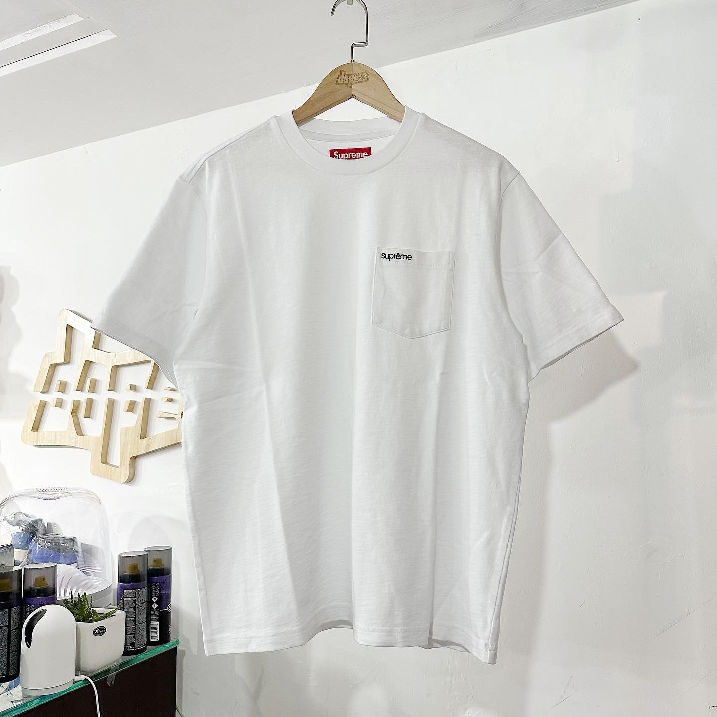 Supreme  S/S Pocket Tee White