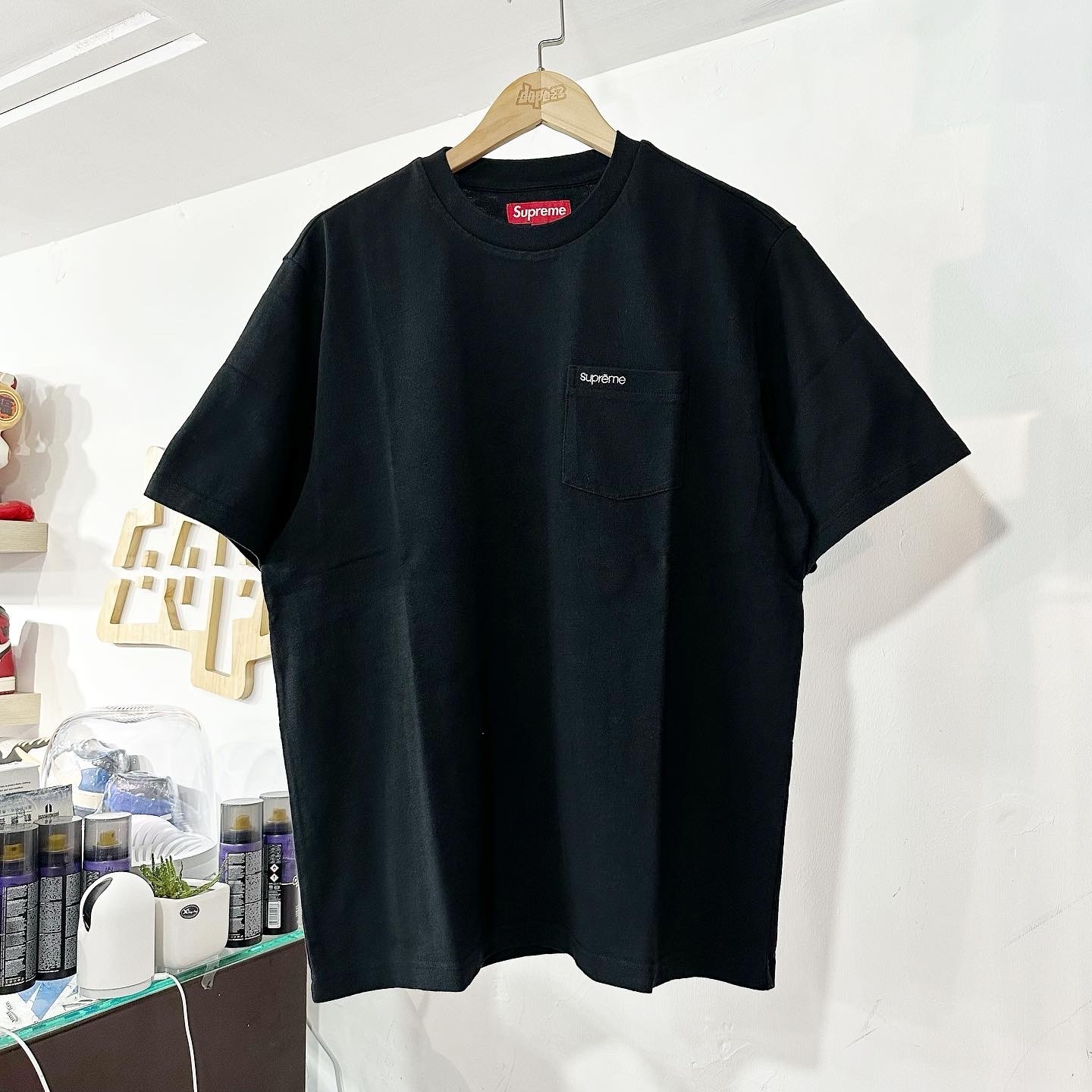 Supreme  S/S Pocket Tee Black
