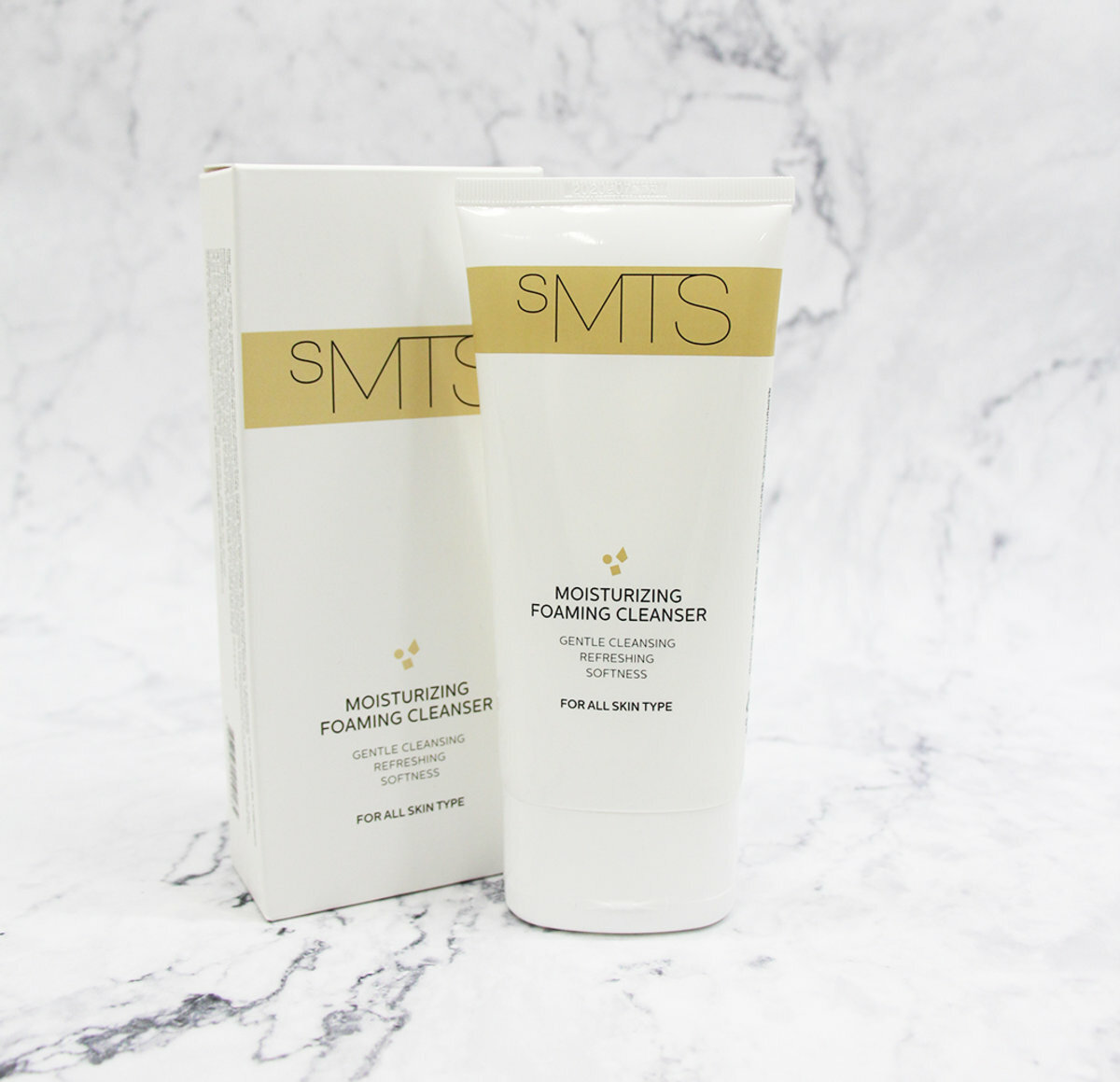 sMTS sMTS Moisturising Foaming Cleanser 水潤泡泡潔面 100ml 8807050020680