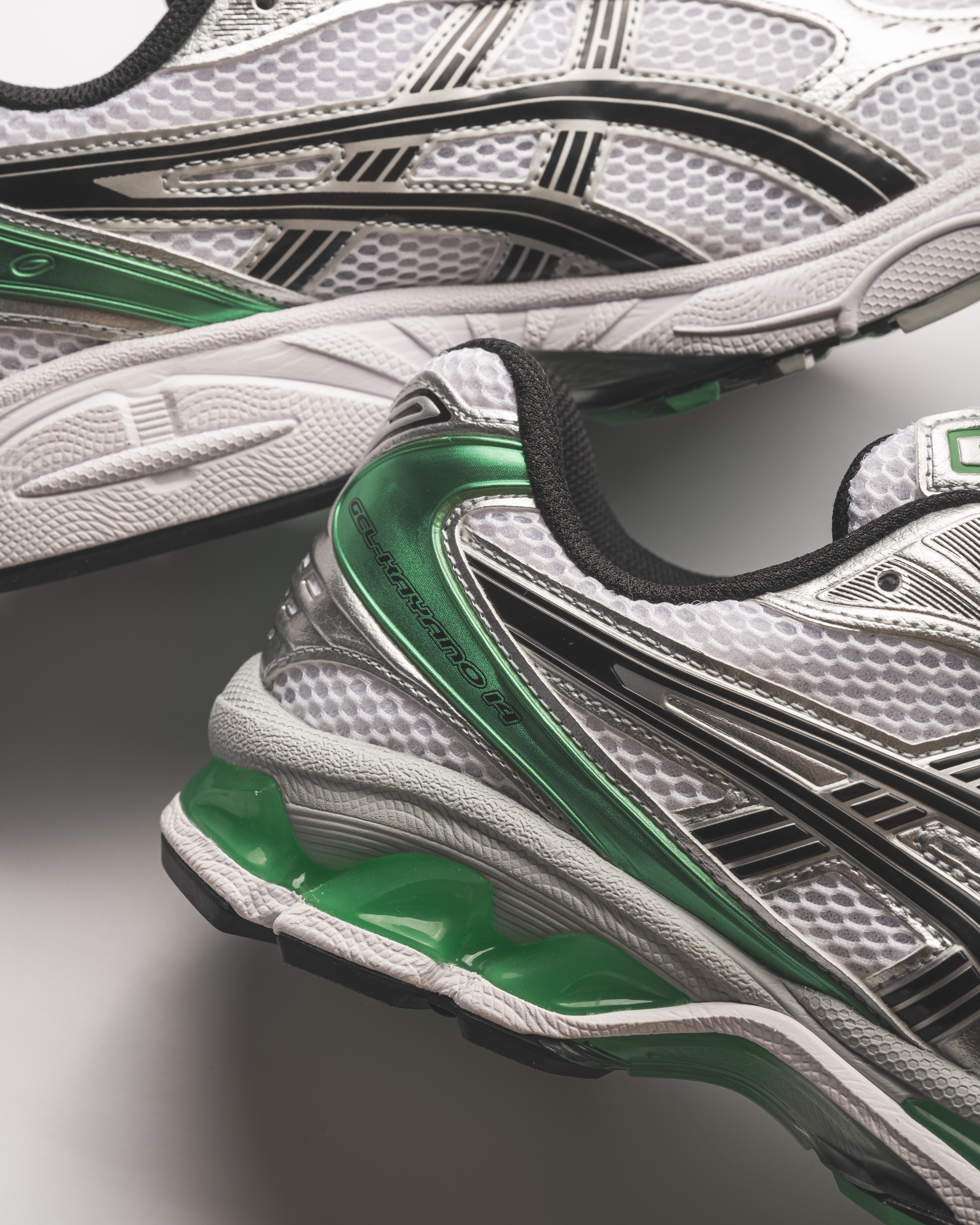 [現貨] Asics GEL-KAYANO 14 Silver Green | 1201A019-110