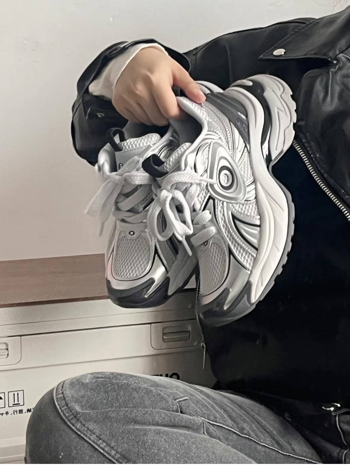 OLD ORDER TURBO 渦輪鞋 小巴黎世家 白銀 老爹鞋 O2320709