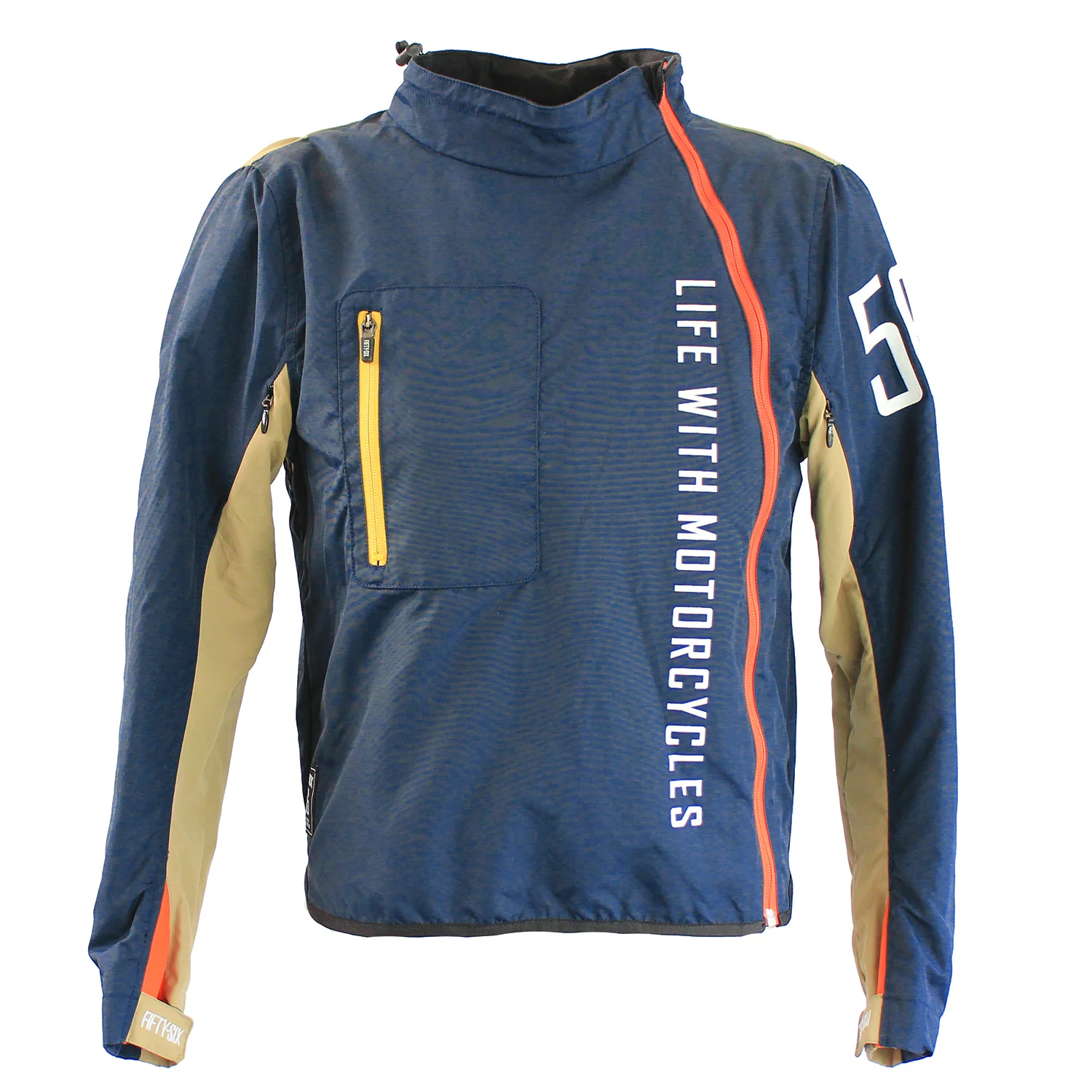 56DESIGN ARC 側開拉鍊外套，獨創弧形拉鍊與高效透氣排氣設計，機能與風格兼具