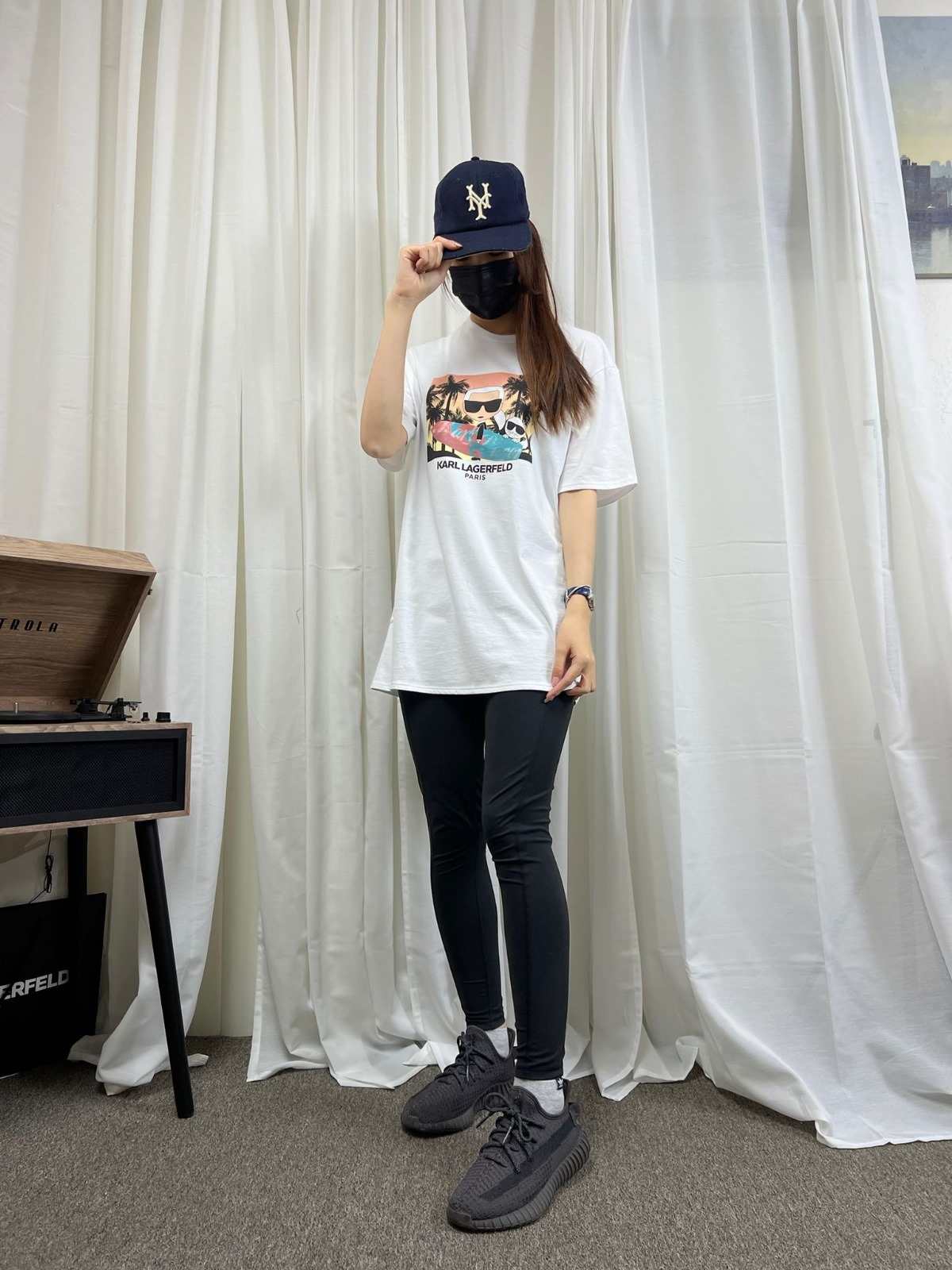 【現貨】KARL LAGERFELD L040521 男裝短袖上衣 (白色)