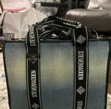 [S] STEVE MADDEN DT623505 LARGE BWEBBER IN DENIM WITH HANGOFF,DENIM, 193624905445 (SSM249)