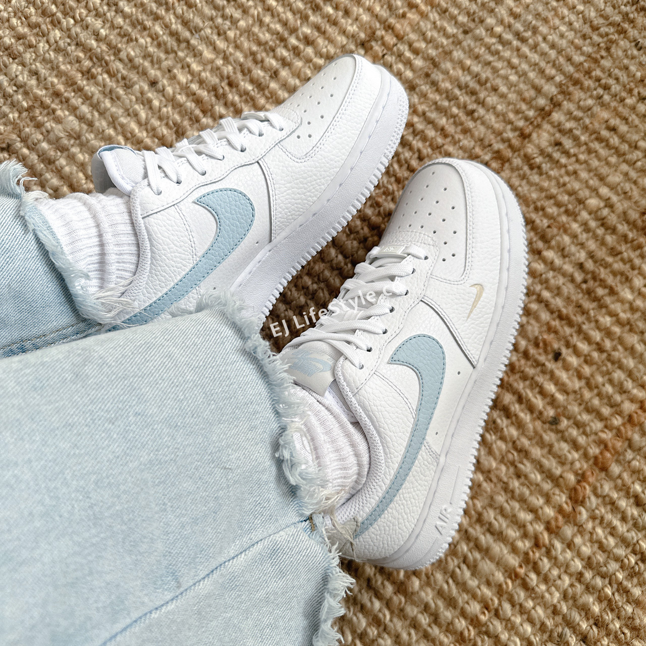 NIKE AIR FORCE 1 AF1 藍勾 刺繡小勾 寶寶藍 燕麥灰 白 米灰 荔枝皮 女鞋  HF0022-100