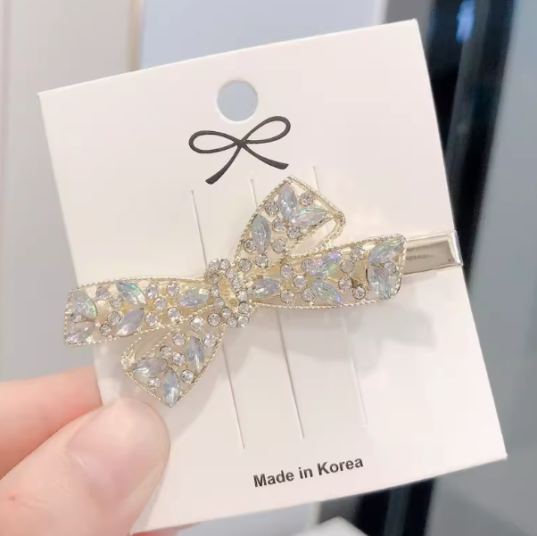 [4 FOR RM10] Elegant Pearl Rhinestone Bowknot Hair Clip