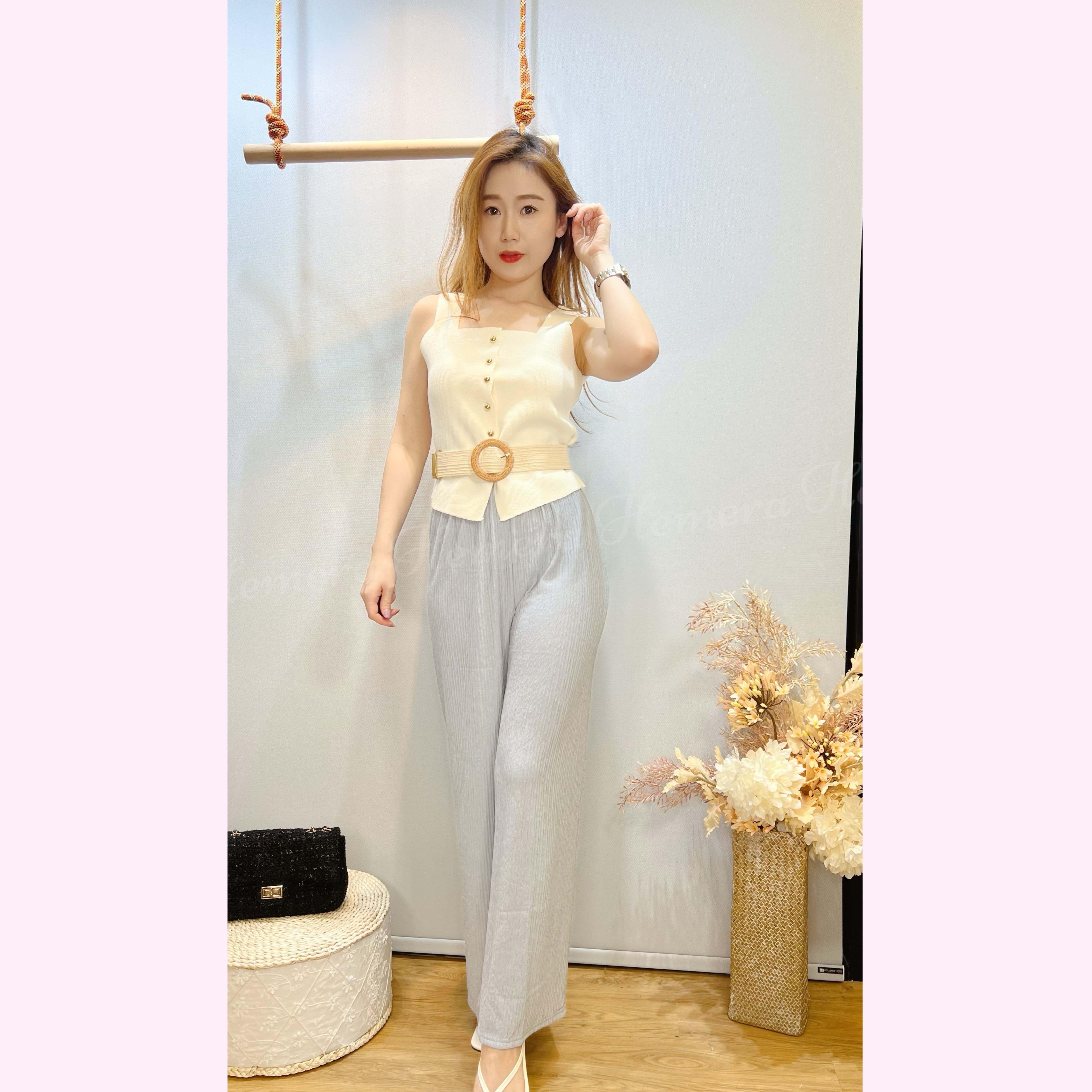 TP24W0408 金鈕顯瘦針織上身