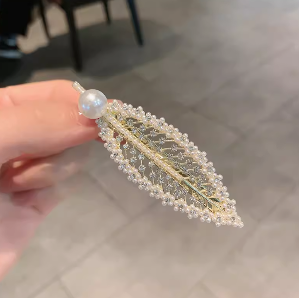 [4 FOR RM10] Elegant Pearl Leaf Hair Clip