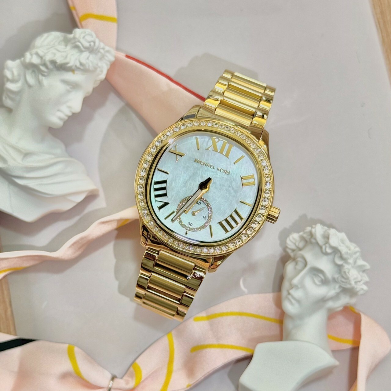 【MICHAEL KORS】Sage經典絕代環鑽女錶金色不鏽鋼帶MK4805 38mm 現代鐘錶