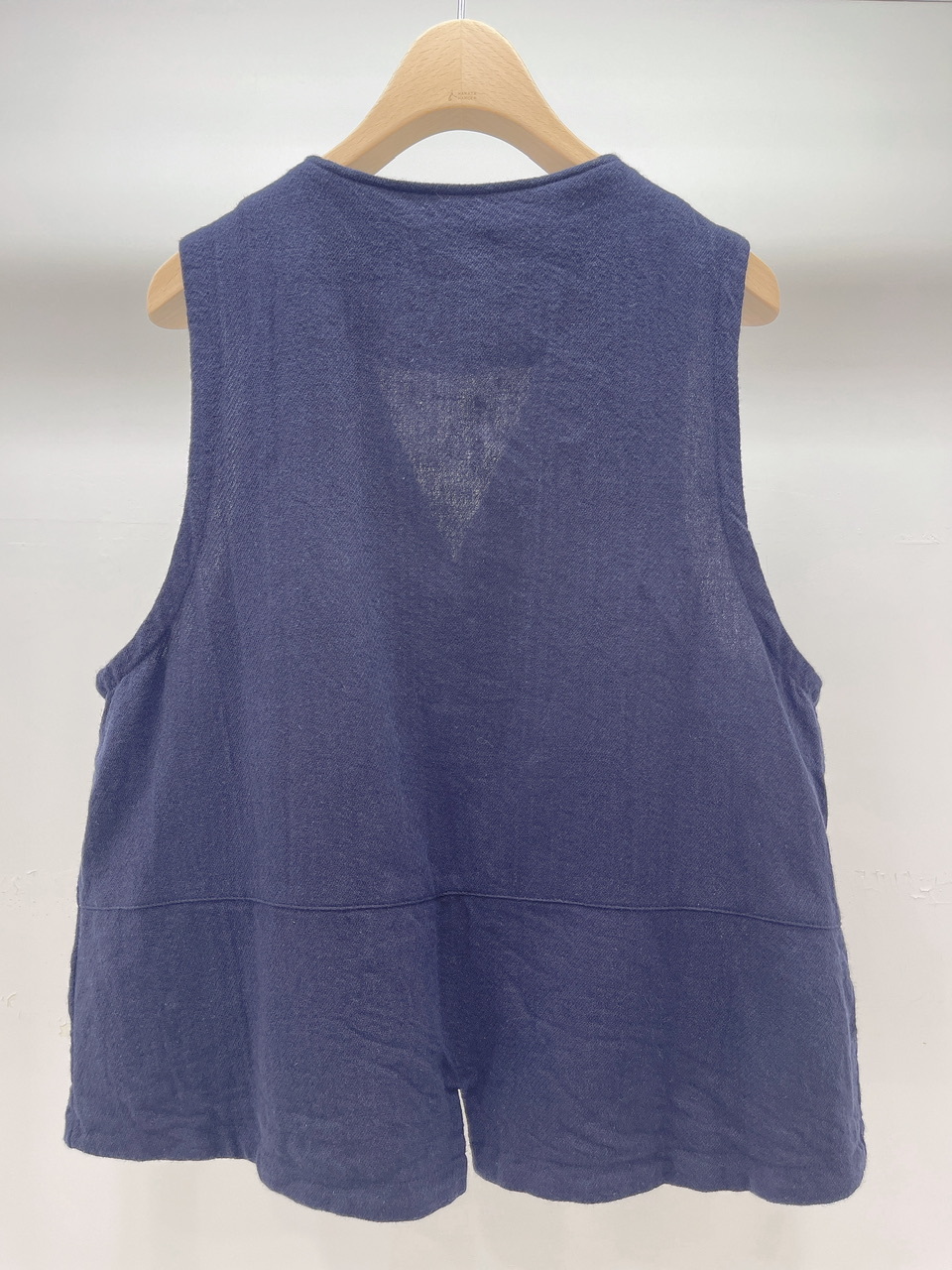 薄式V領藍染背心