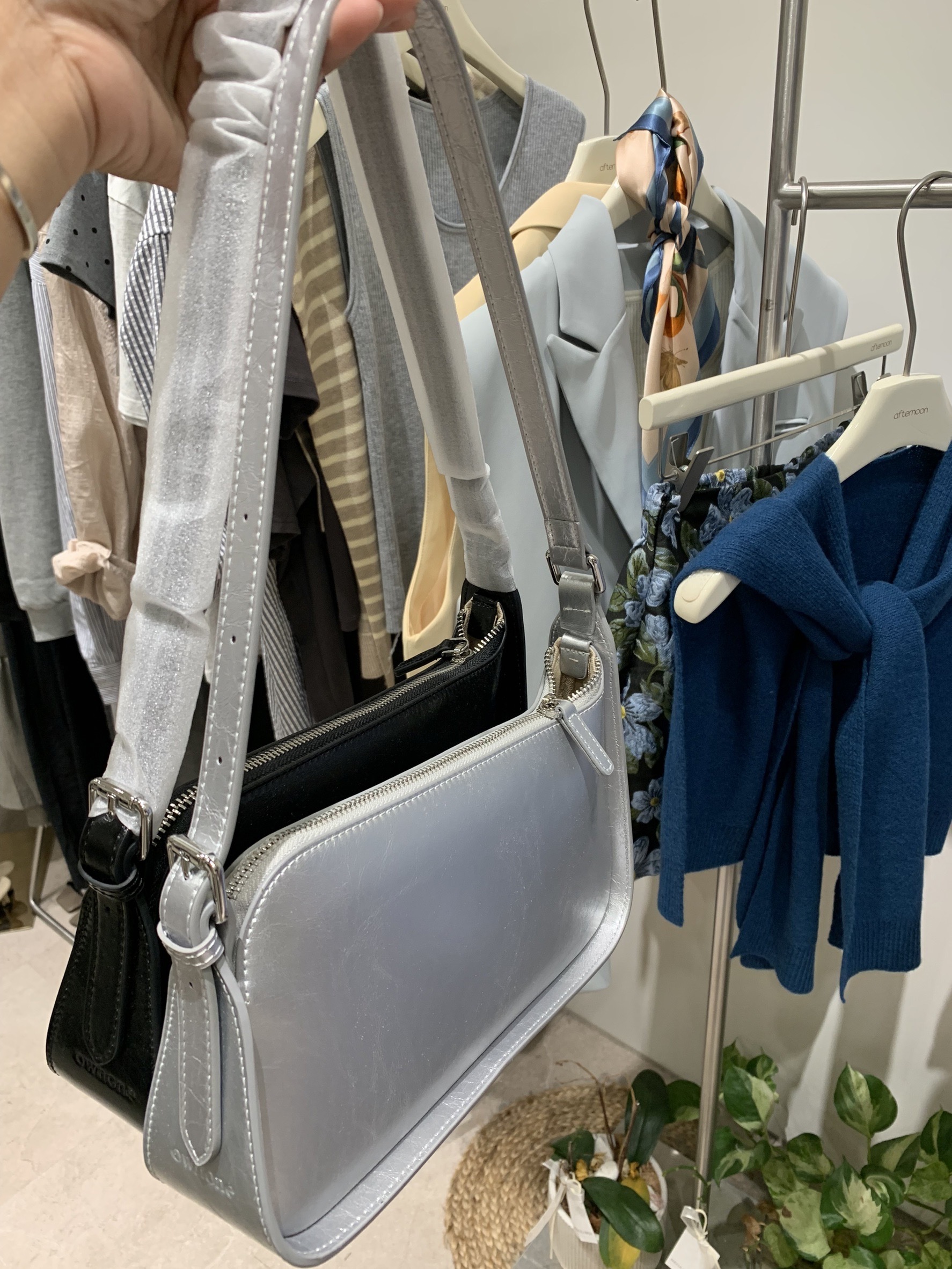 正韓皺褶牛皮單肩包