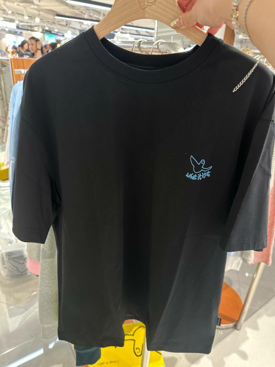 K] MARK GONZALES WHAT IT ISN'T LITTLE FLYING MAN SHORT