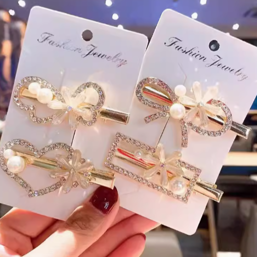 [4 FOR RM10] Elegant Pearl Rhinestone Side Hair Clip