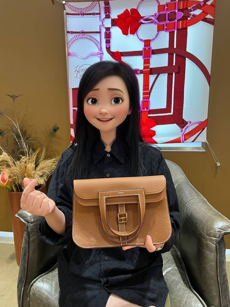 【 感謝支持 】爽快靚靚揀咗Halzan 25 金金🐫🔑 最美美拉德色😍 靚靚好眼光👀 非常開心買到心頭好🤗 靚靚大讚門店同事👍🏻 仲話下次有需要都會搵我哋☺️ 多謝你嘅支持與信任🫶💪