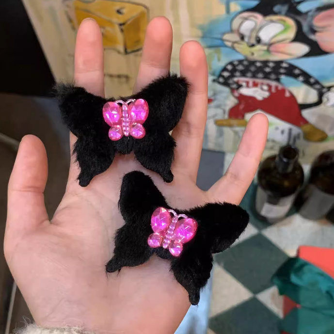 [4 FOR RM10] Cute Black and Pink Furry Butterfly Hair Clip