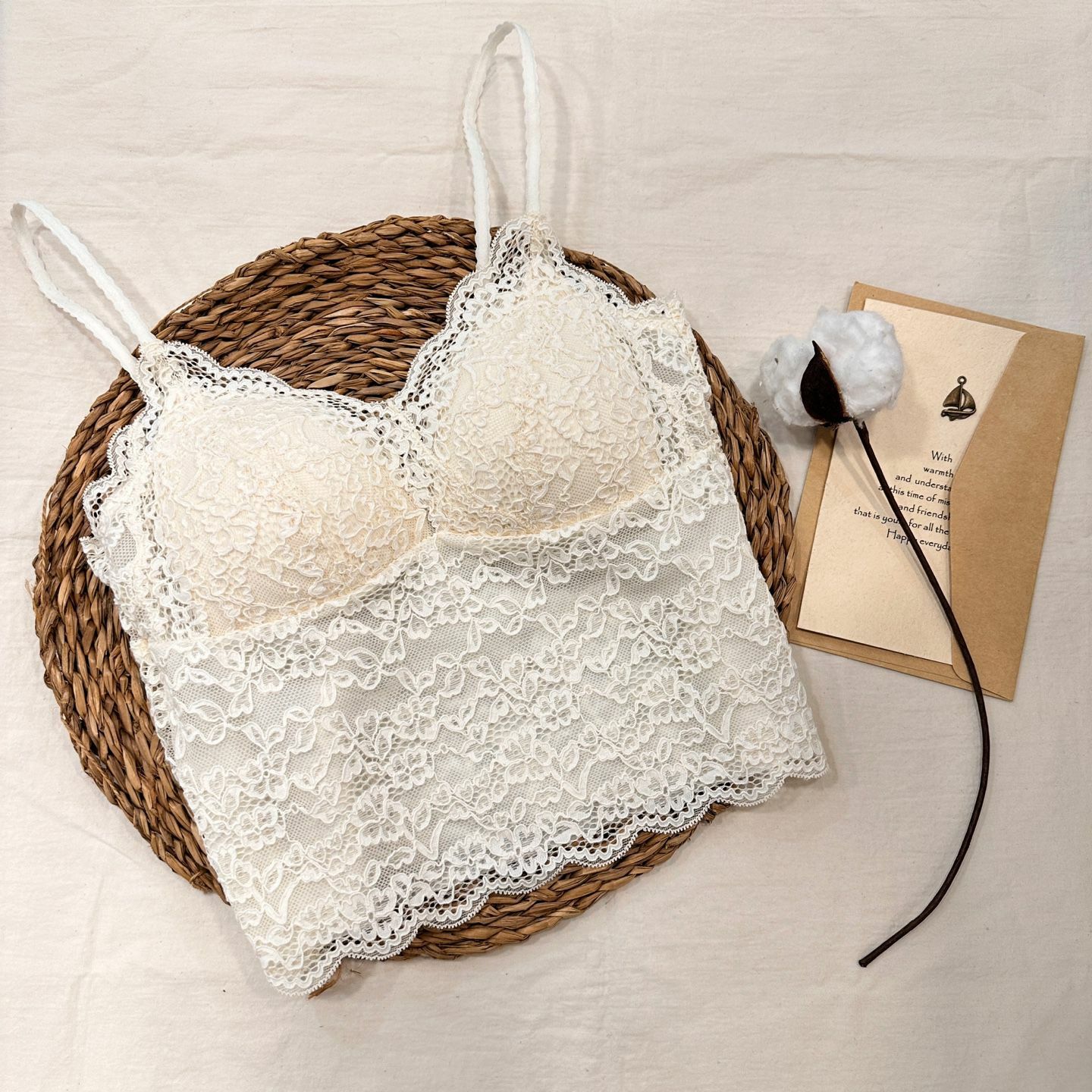 UR76 細肩帶LACE 細暗花背心