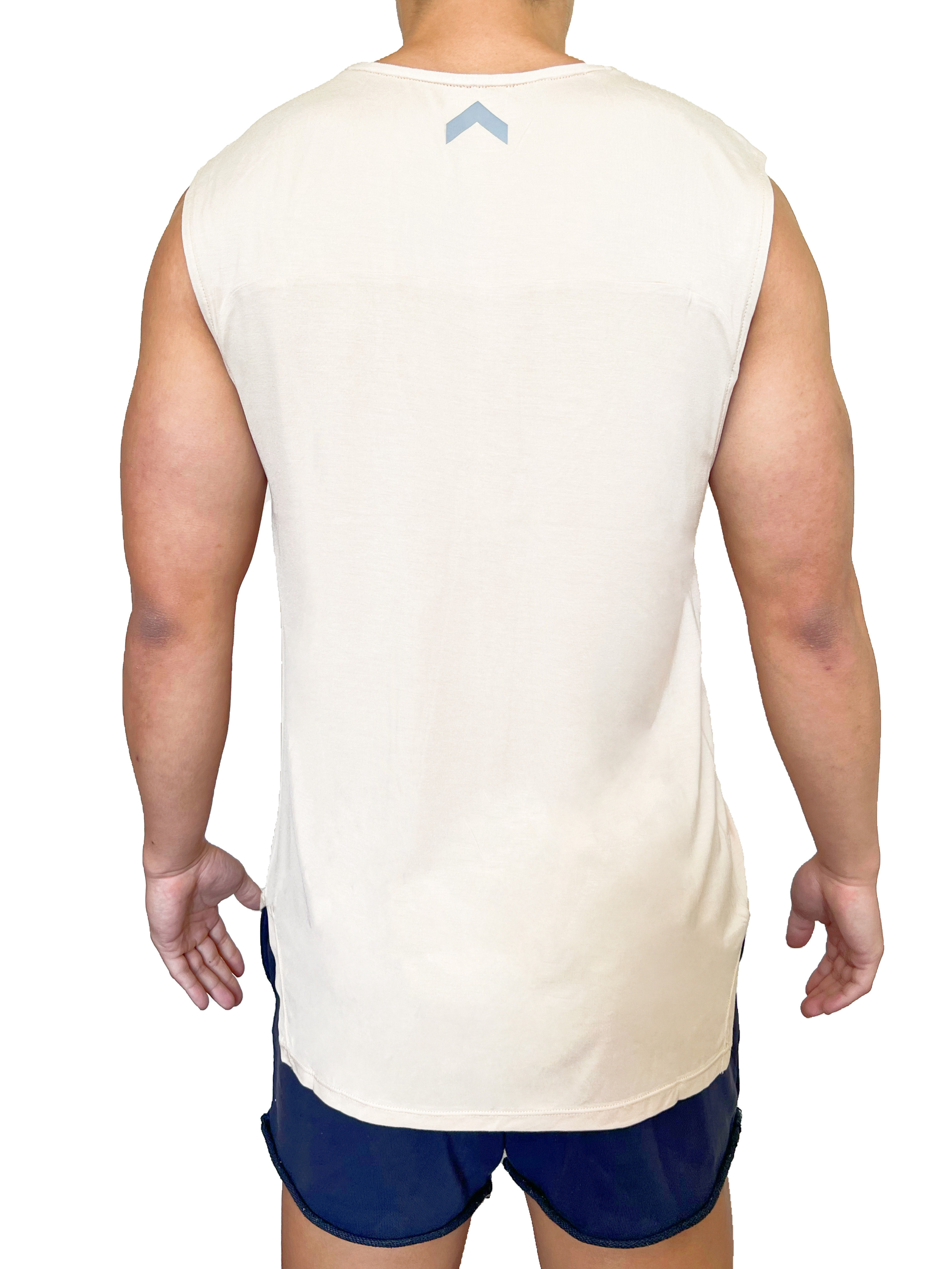 GYMUP 肌肉側開背心 06 奶茶