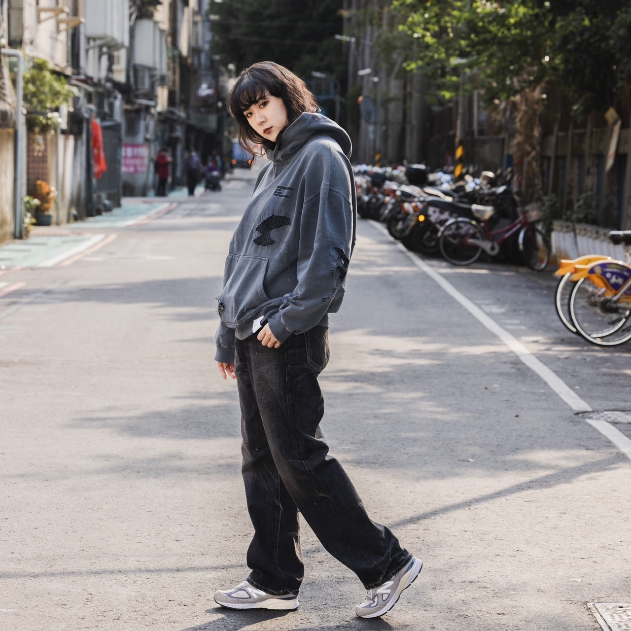 NEIGHBORHOOD SAVAGE SWEAT PARKA LS NBHD 破壞仿舊刷色帽T 黑/灰-