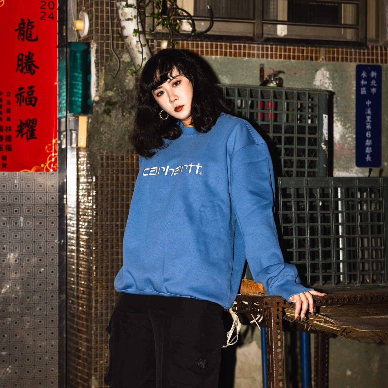 -(E2e04)-CARHARTT WIP LOOSE FIT SCRIPT SWEAT 大字衛衣 鋪棉 藍白-I030546_22H_XX
