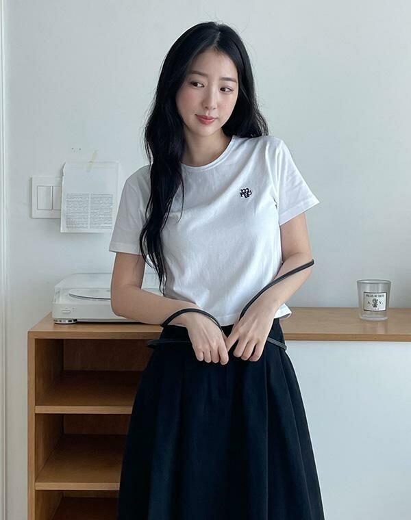 預訂｜MUAHMUAH Stitch Logo Crop Half T-Shirt (5 COLOR)