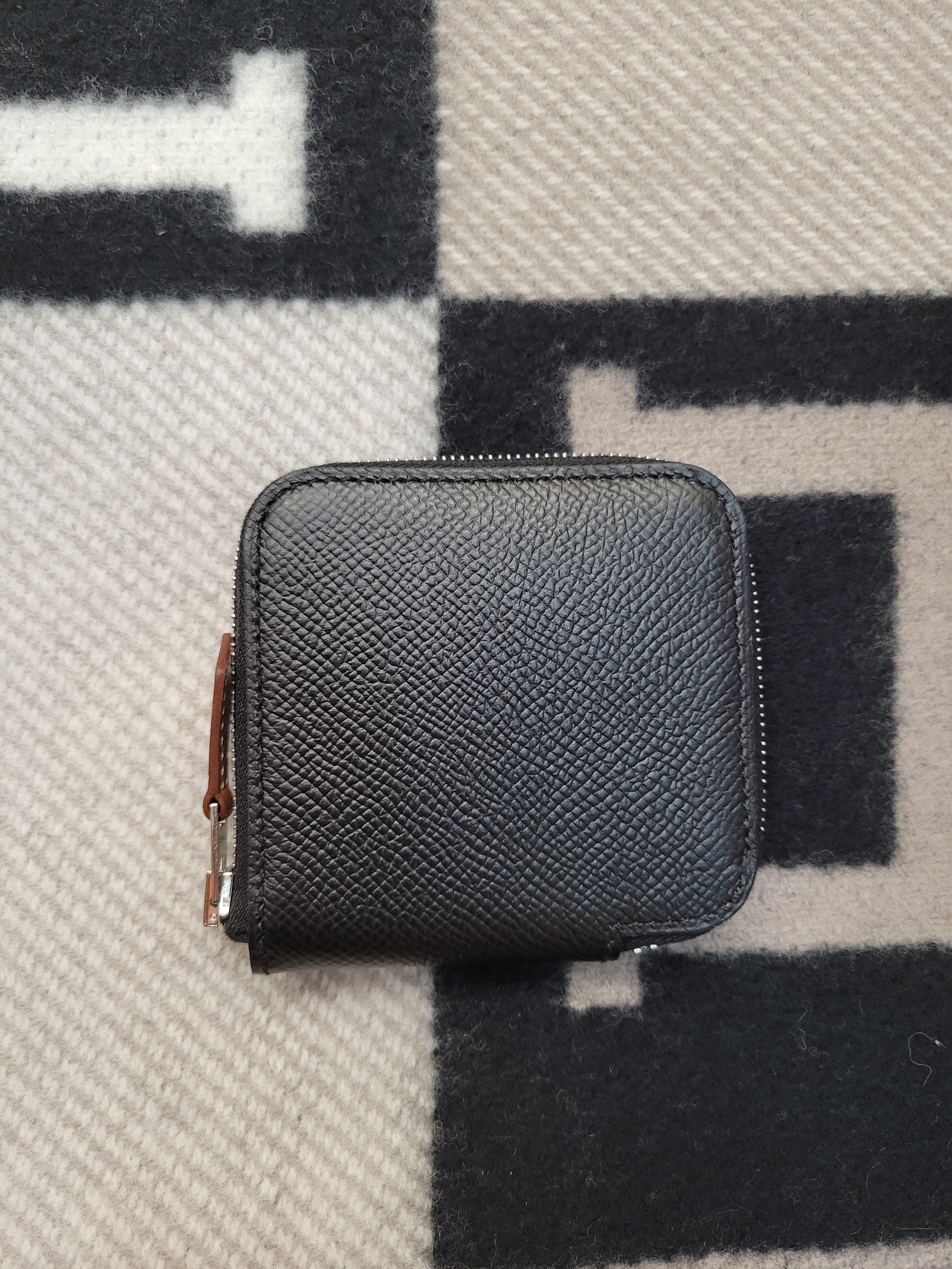 HERMES SILK IN COIN PURSE NOIR
