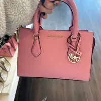 [S] MICHAEL KORS 35S3G6HS5L SHEILA SM CZ SATCHEL NON-LEATHER VEGAN MATERIAL,CARNATION, 196237625106 (SMK820)