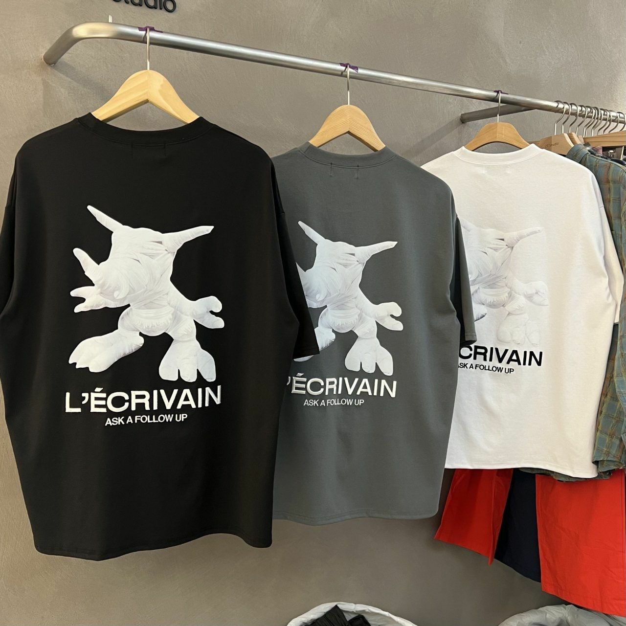 英文字圖案短袖Tee BARON-083T