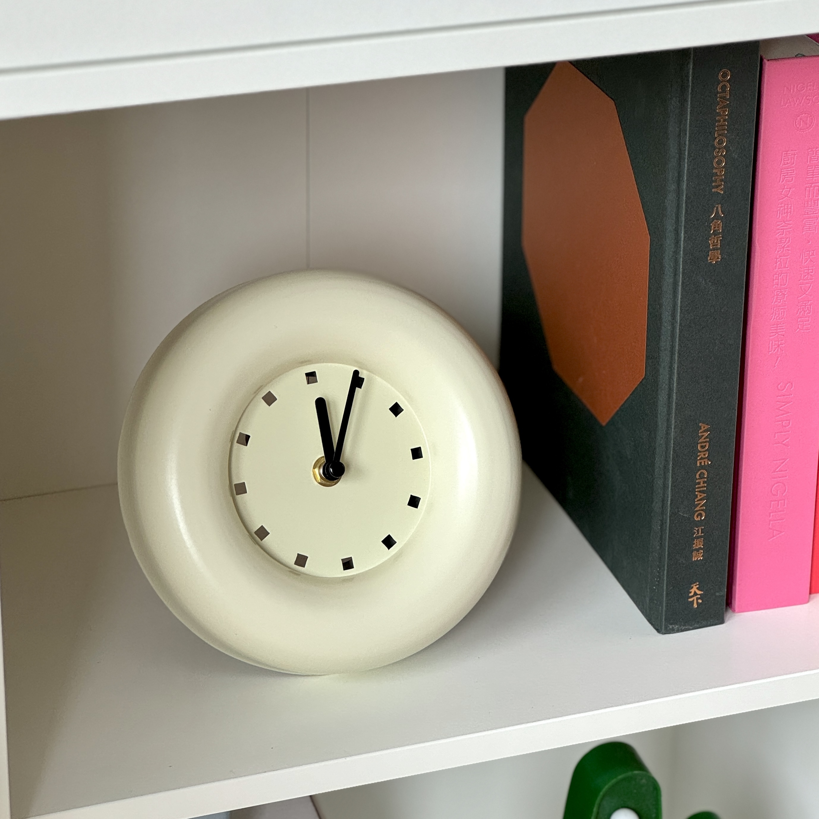 奶油甜甜圈時鐘