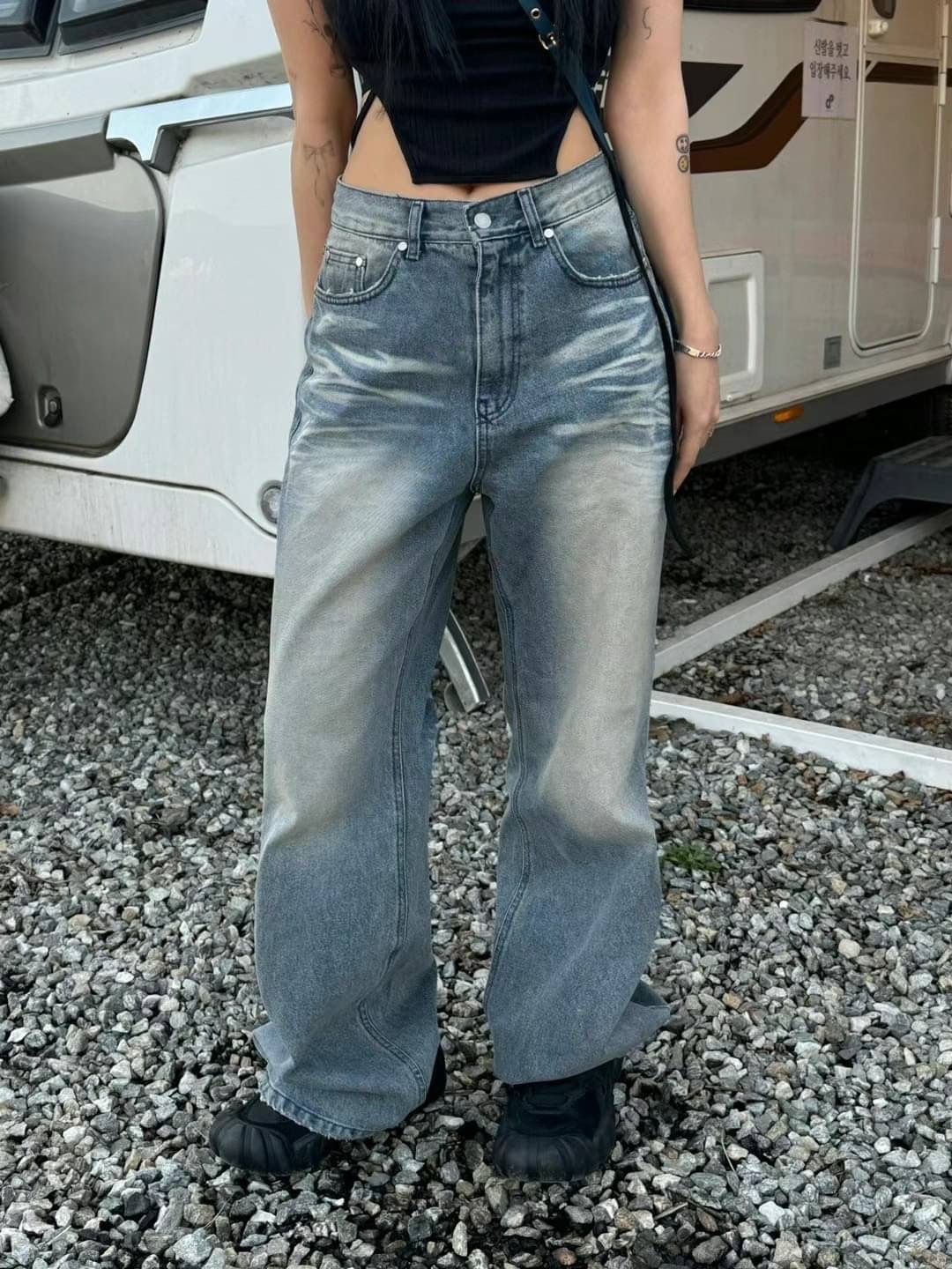 現貨🇰🇷韓國 刷色 後跟 刷破 水洗 牛仔褲