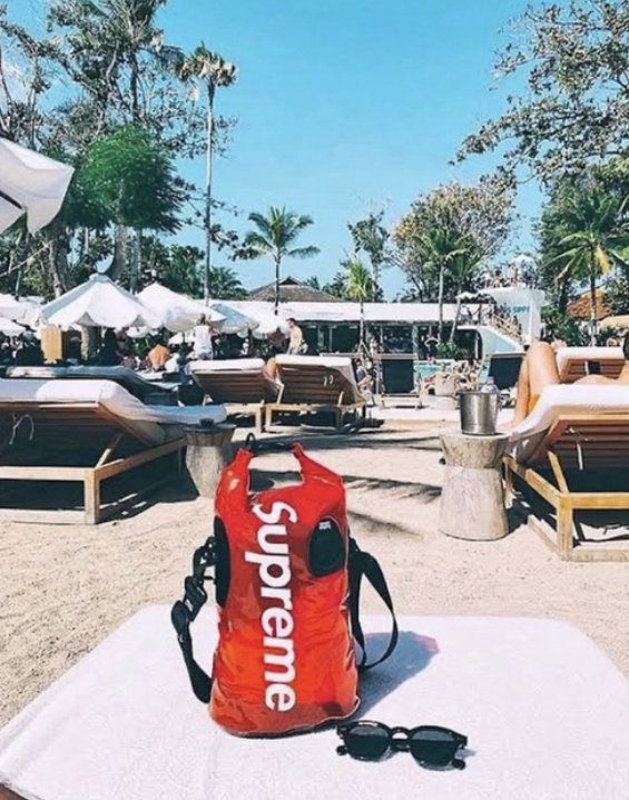 2019SS SUPREME SealLine Discovery Dry Bag 5L 袋