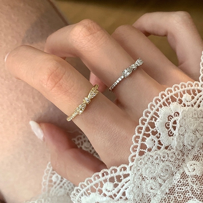 18k細緻水鑽蝴蝶結 細開口戒