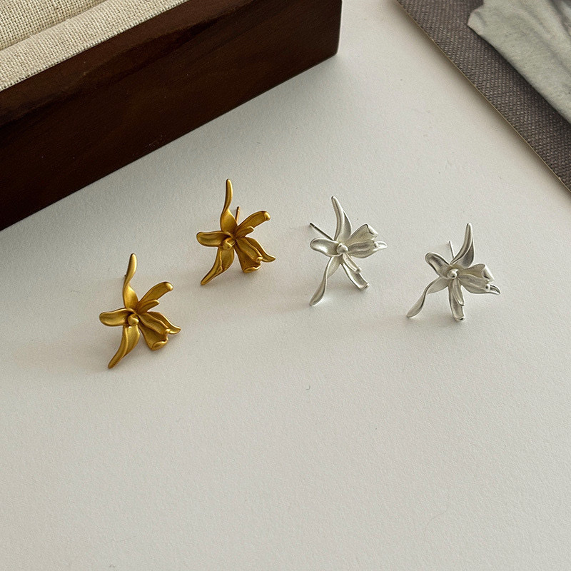 春夏flower 氛圍啞光花耳釘