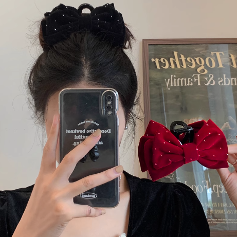 Runaway Princess Black/Red Velvet Large Rhinestone Ribbon Hair Claw