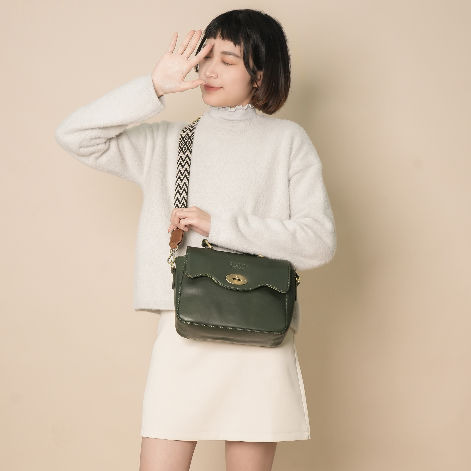 甜美風輕巧波浪開口兩用斜背/手提包-cd綠(5223cd綠)