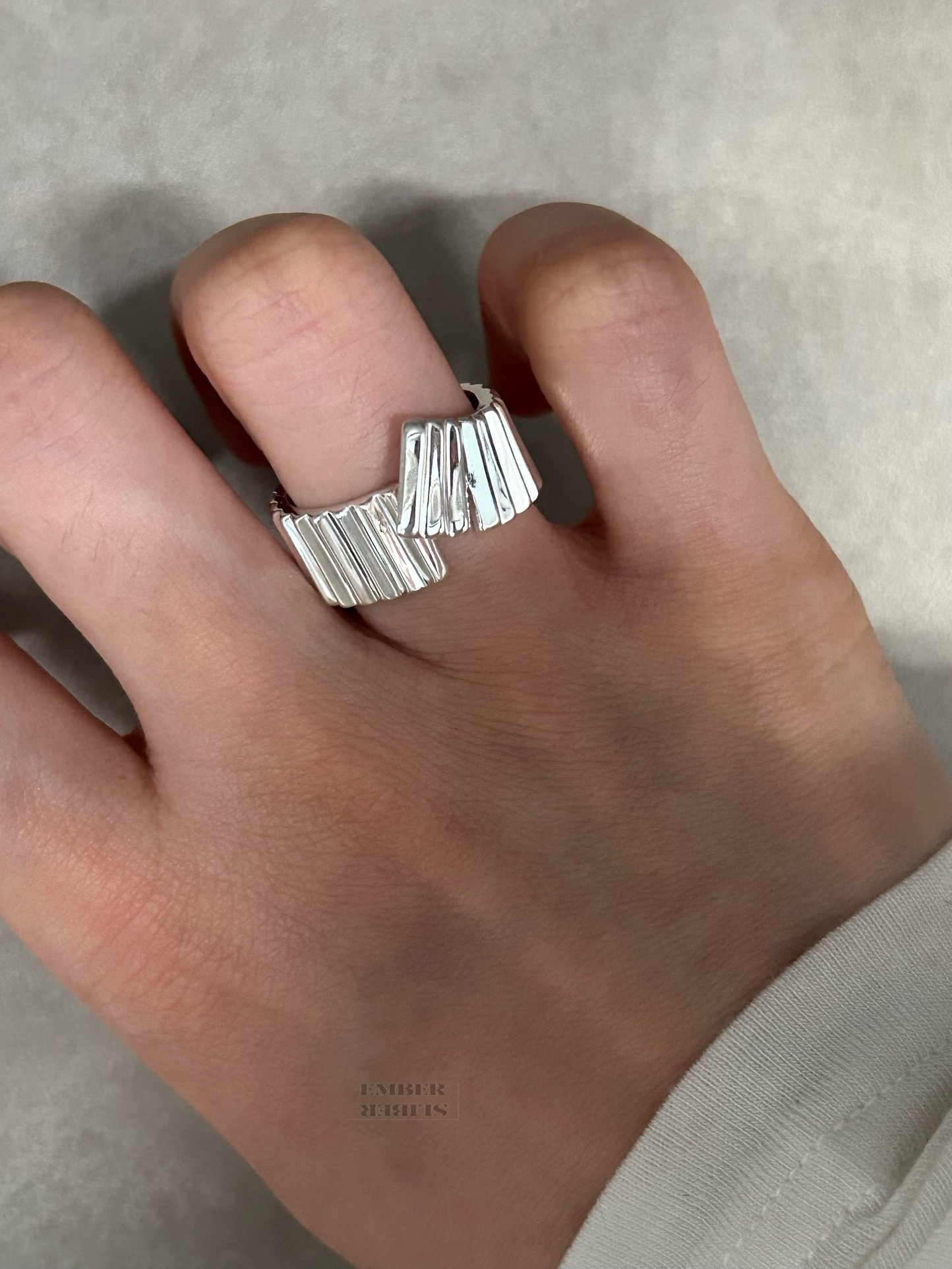 ✨✨S925 SILVER BELT RING 🔒