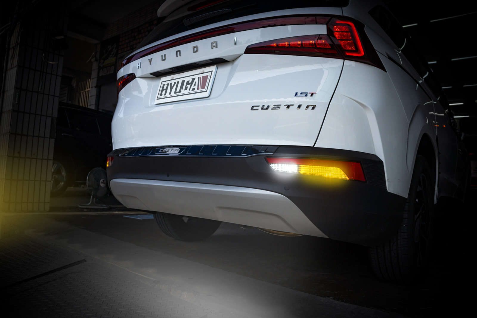 Hyundai CUSTIN｜LED套餐 方向燈 牌照燈 倒車燈 後車箱燈