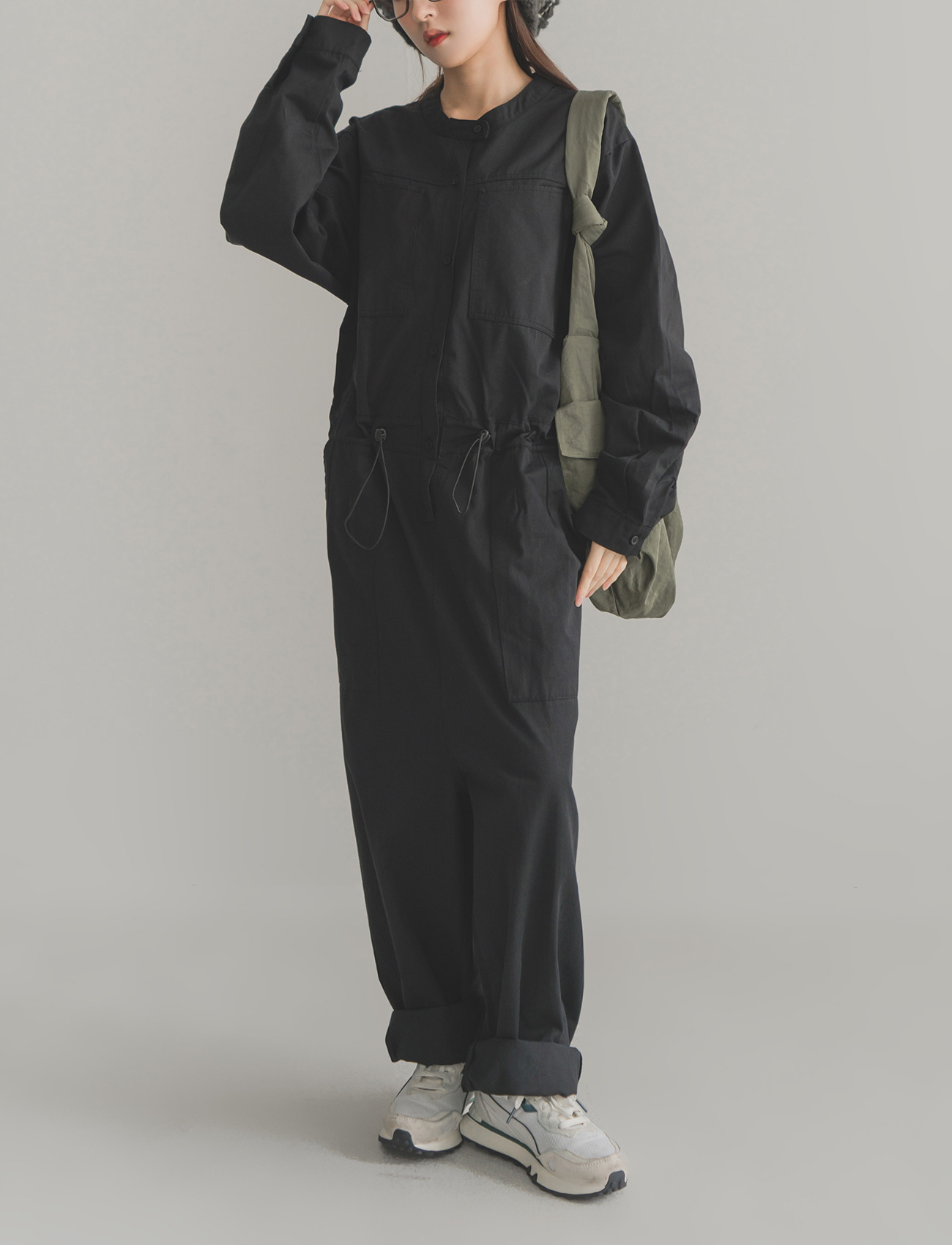 圓領大口袋連身褲