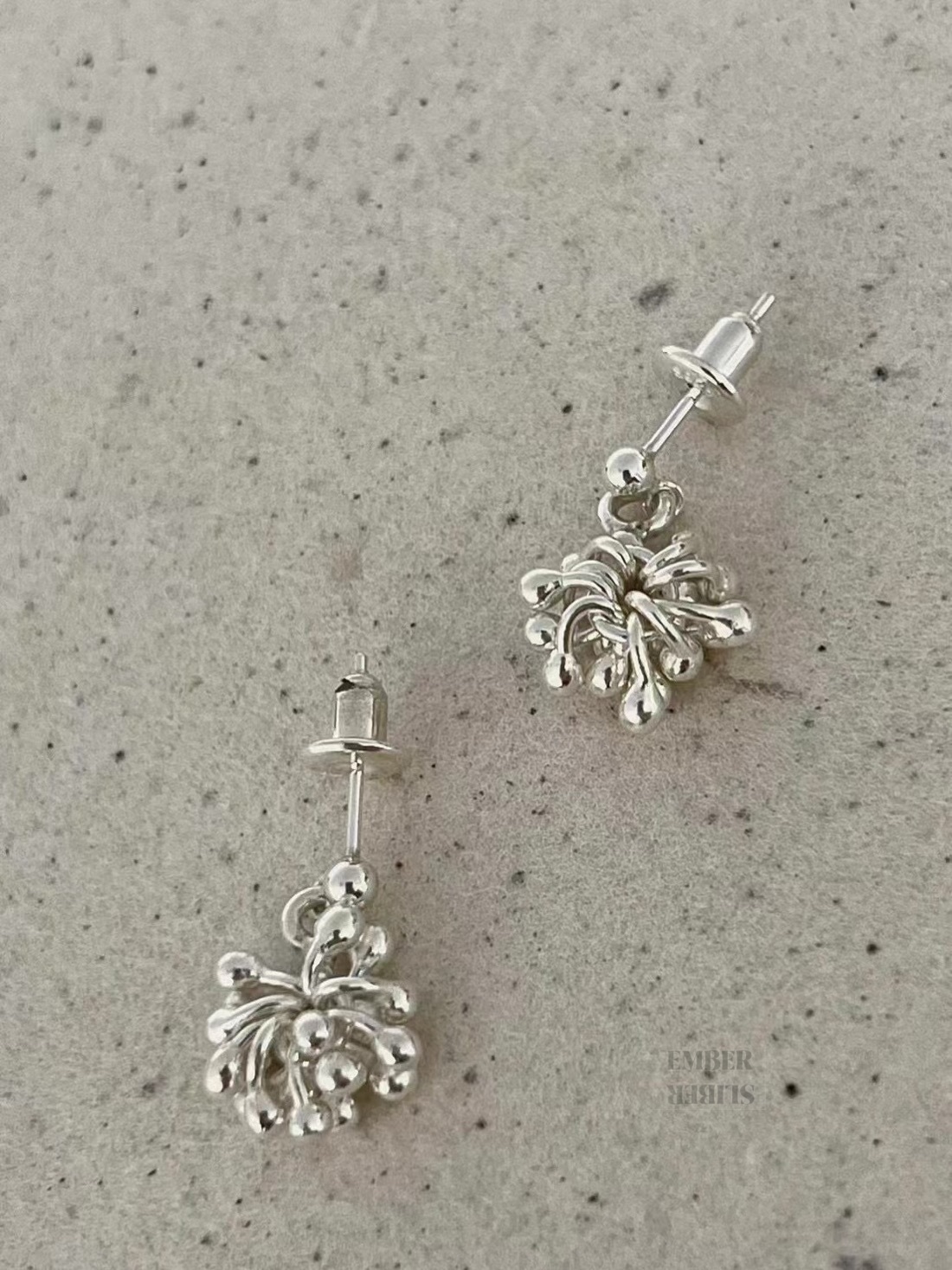 ✨✨S925 SILVER BROCCOLI  EARRING 🥦