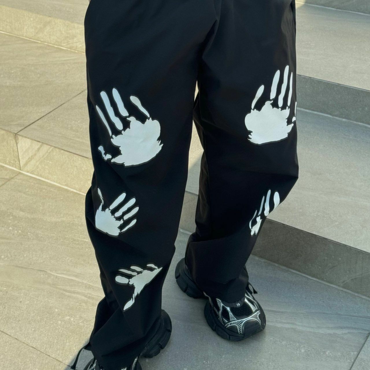 手掌圖案鬆身褲 BY ATTENTION-174P