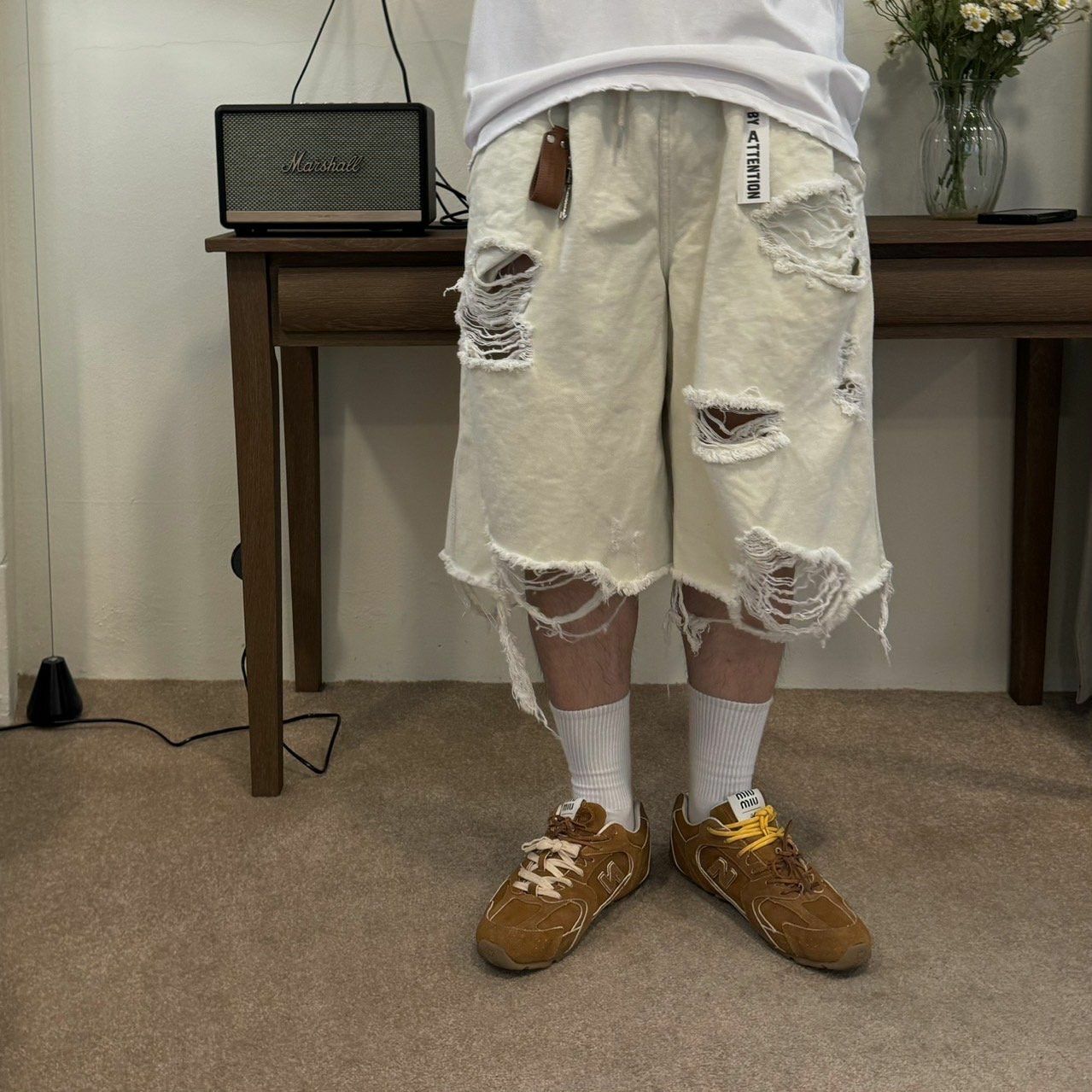 破洞牛仔短褲 BY ATTENTION-176P