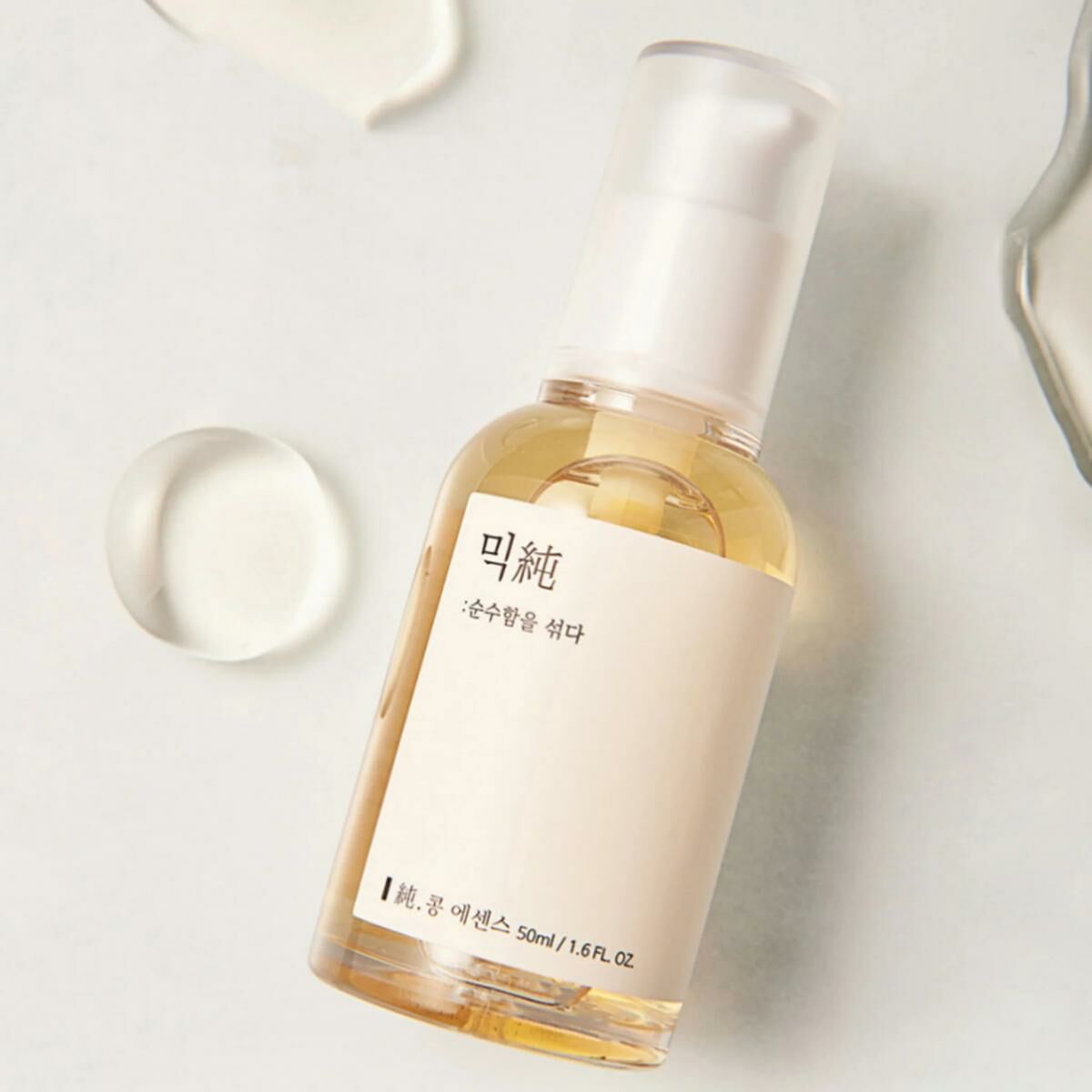 Korea. Mixsoon Bean Rejuvenating Face Essence with Fermented Ingredients 50   8809732910159