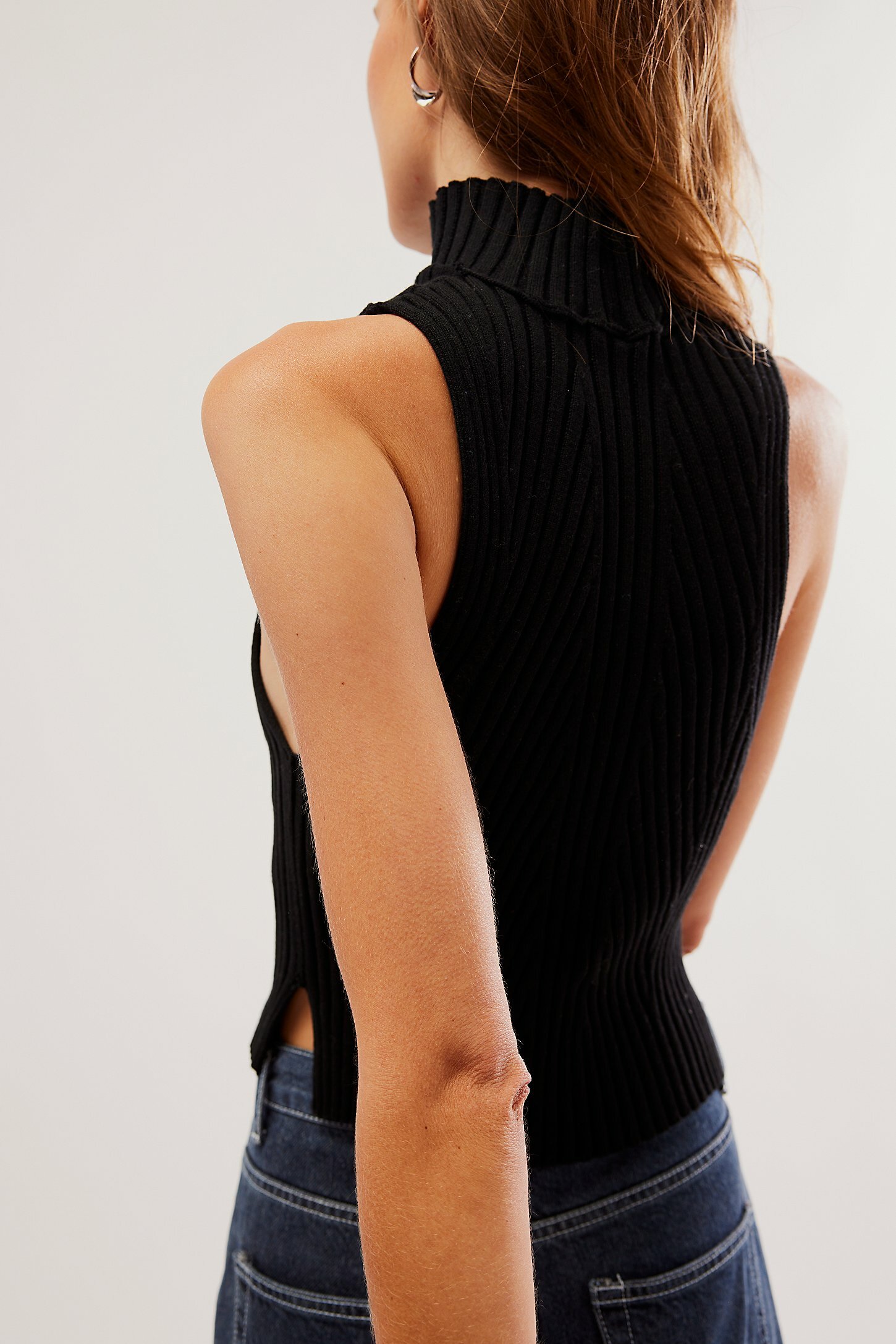 Natasha Mock Neck 高領針織背心