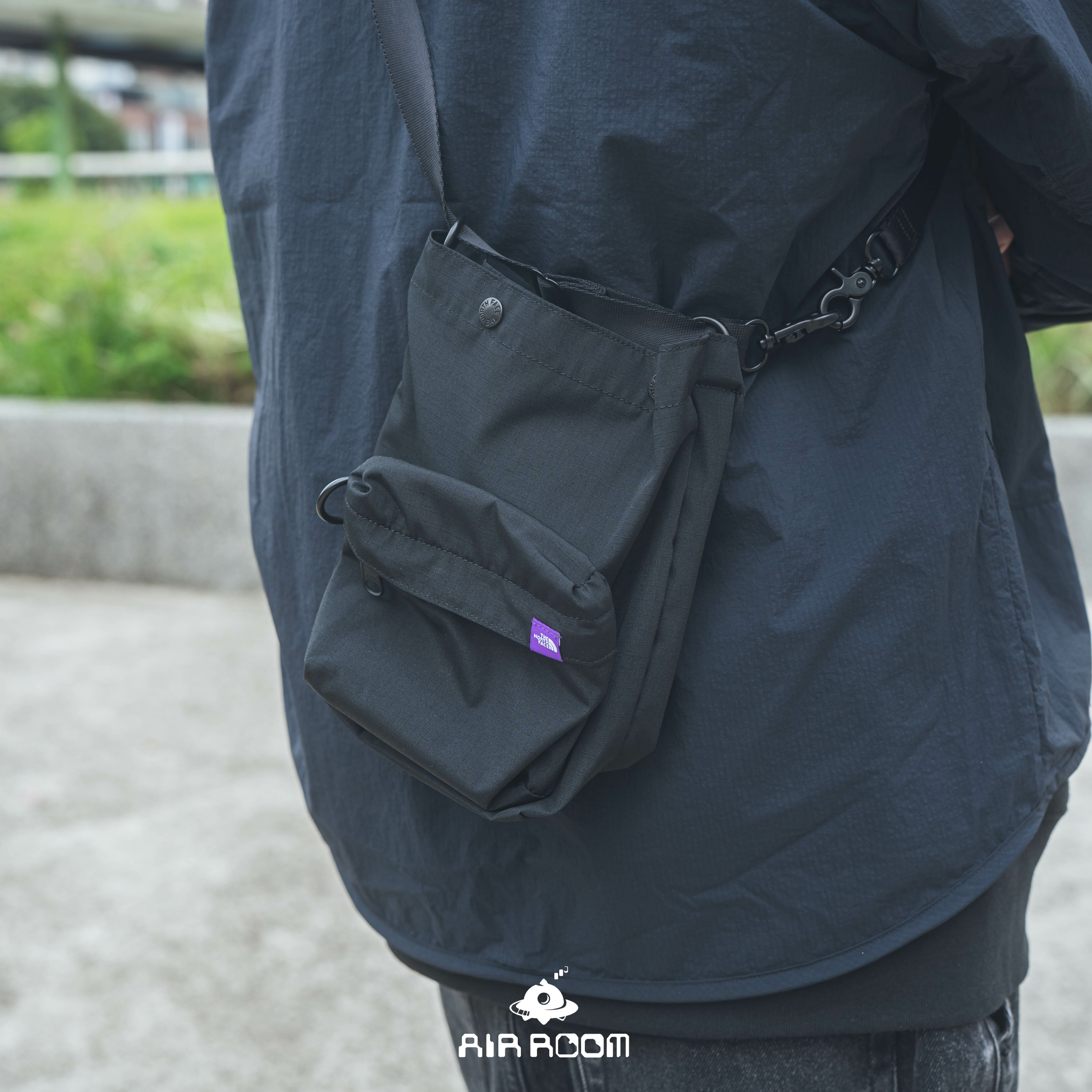 『代購+現貨商品』2026AW THE NORTH FACE LABEL 紫標 MOUNTAIN WIND MULTI BAG NN7358N 側背包 小包 3色 現貨 NN7358N / N25SO078