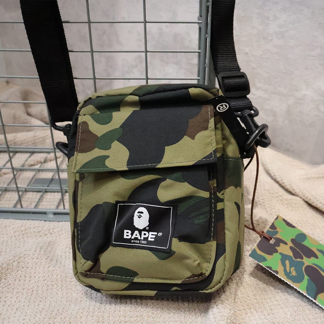 APE BAPE 1ST CAMO MINI SHOULDER BAG 迷彩 側背包 側背 小包 2色 現貨